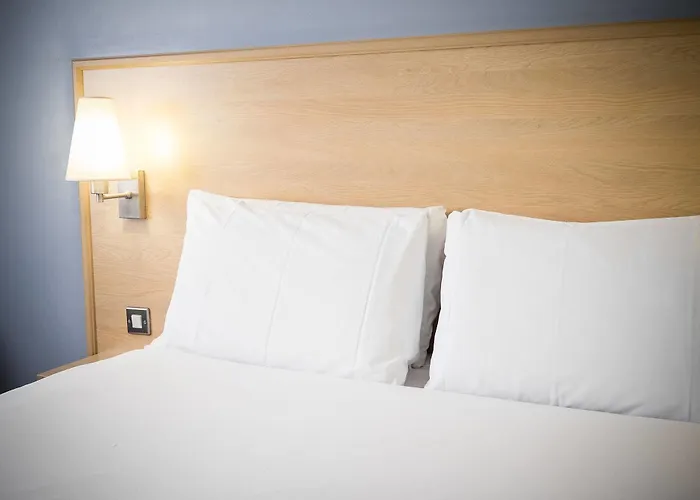 Travelodge Отель Голуэй