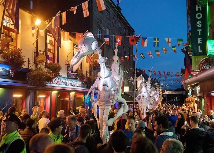 Travelodge Отель 3*