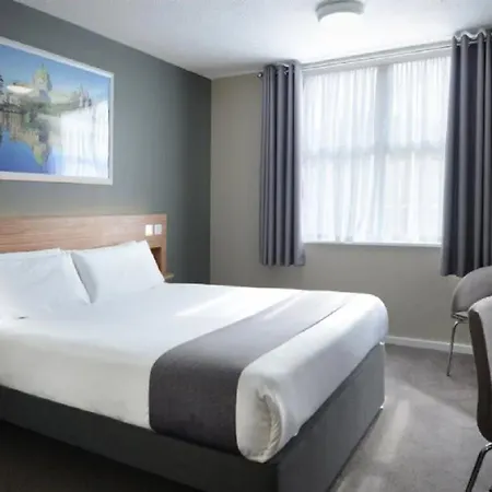Travelodge 3* غالواي