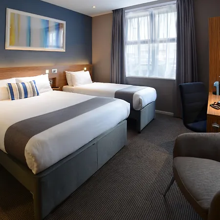 Travelodge غالواي