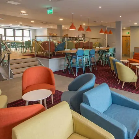 Travelodge מלון 3*