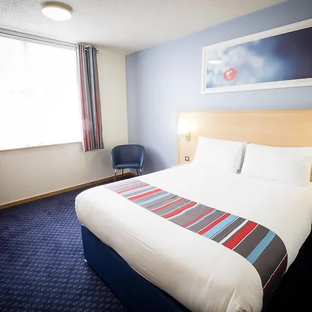 Travelodge 3* غالواي