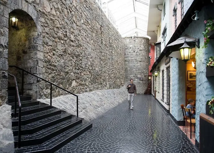 Отель Travelodge 3*