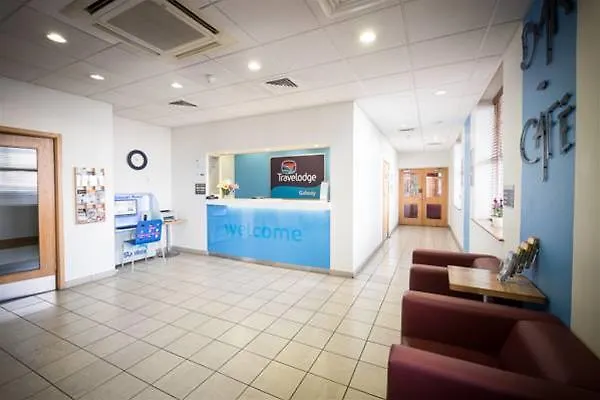 Travelodge Hotell 3*